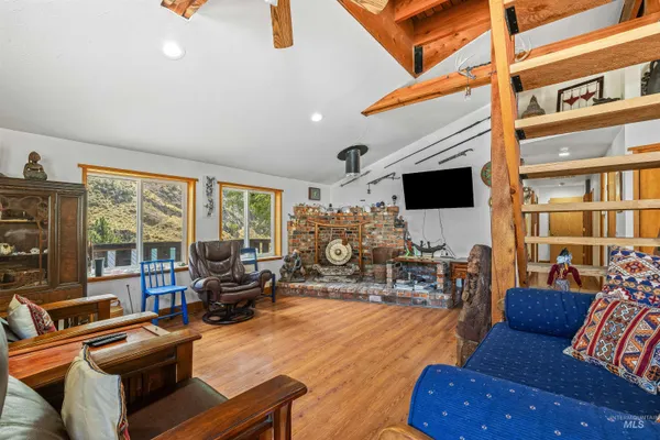 $1,300,000 | 302 Berger Street, Riggins, ID 83549