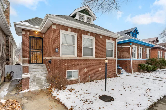 $279,900 | 9836 South Drexel Avenue, Chicago, IL 60628