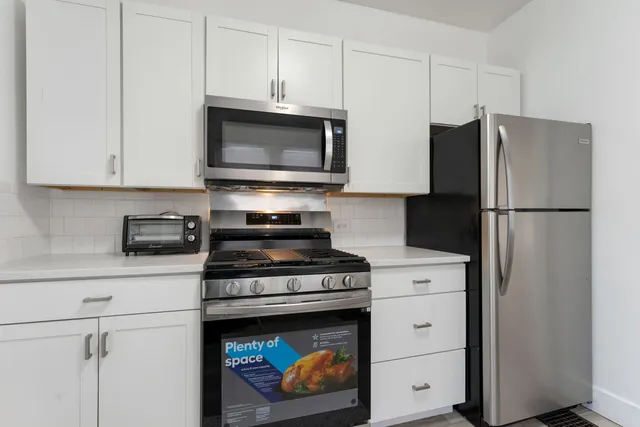 $279,900 | 9836 South Drexel Avenue, Chicago, IL 60628