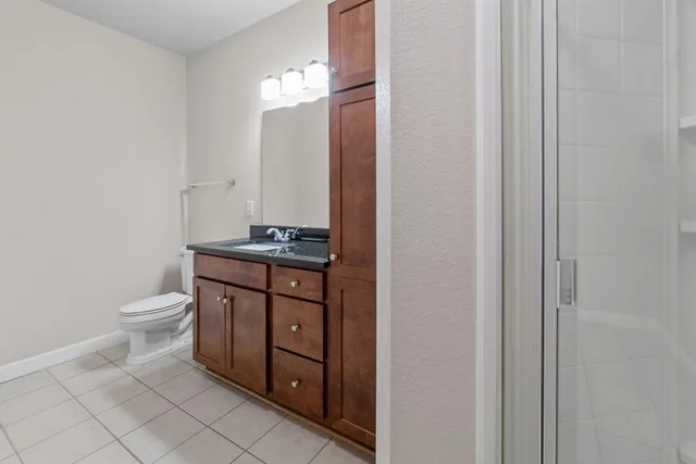 $319,900 | 1155 Ford Road, Unit 201, St. Louis Park, MN 55426