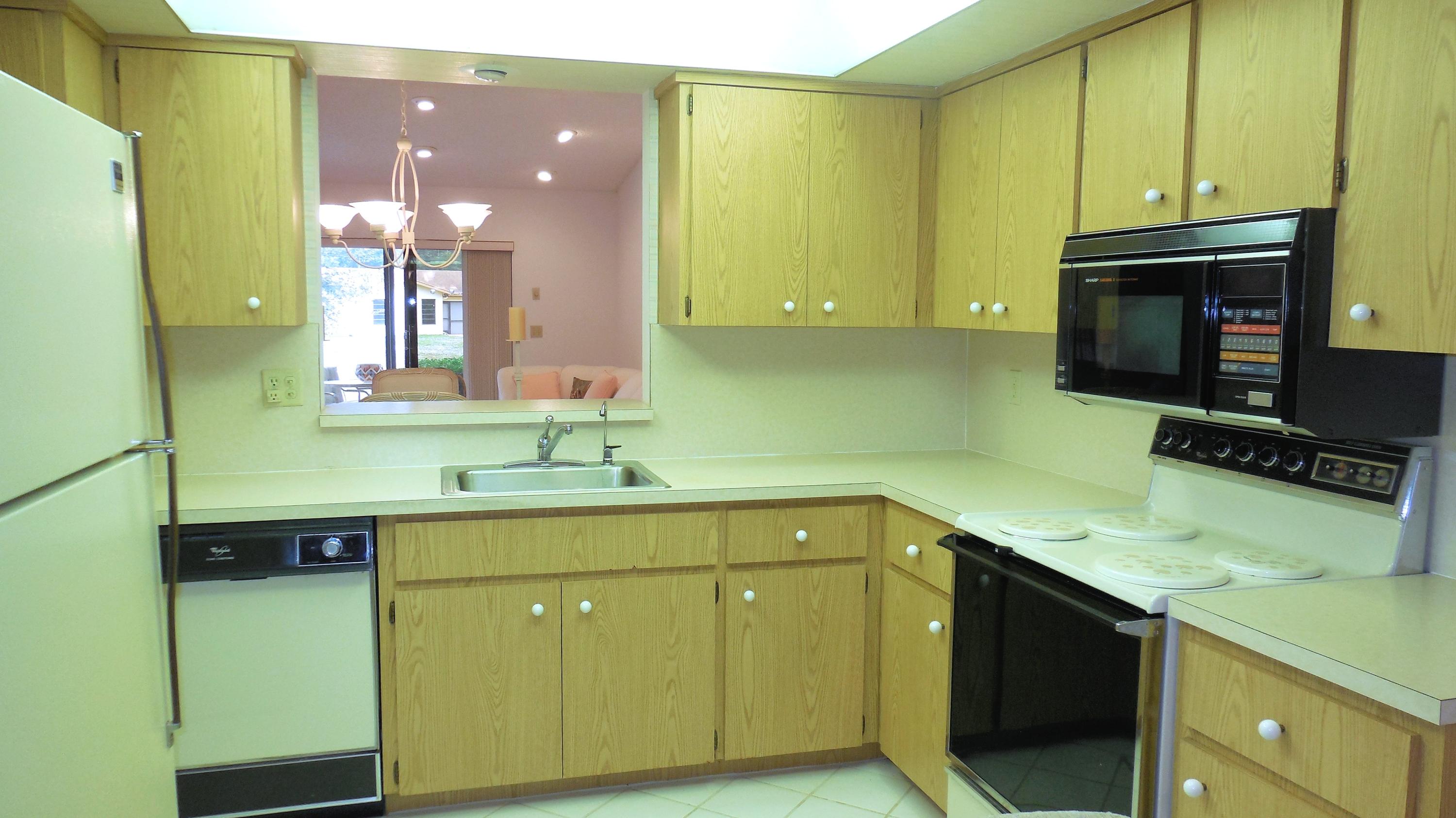 10756 Waterberry Drive Boca Raton, FL 33498 - Photo 15 of 46 DSCN8280
