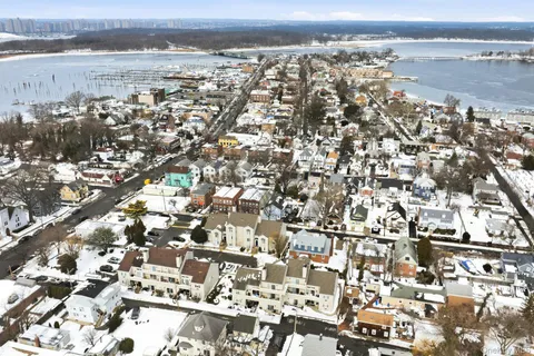 $510,000 | 152 Tier Street, Unit 211C | City Island