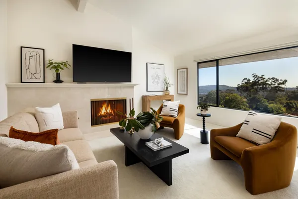 $1,849,000 | 2041 Paseo Almeria, Santa Barbara, CA 93103