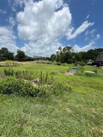 a view of an outdoor space and a yard