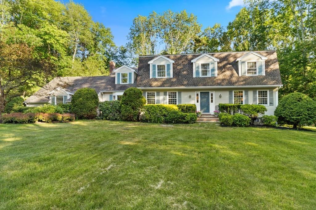 14 Whichita Road Medfield, MA 02052 - Photo 1 of 36 Gallery Image 1