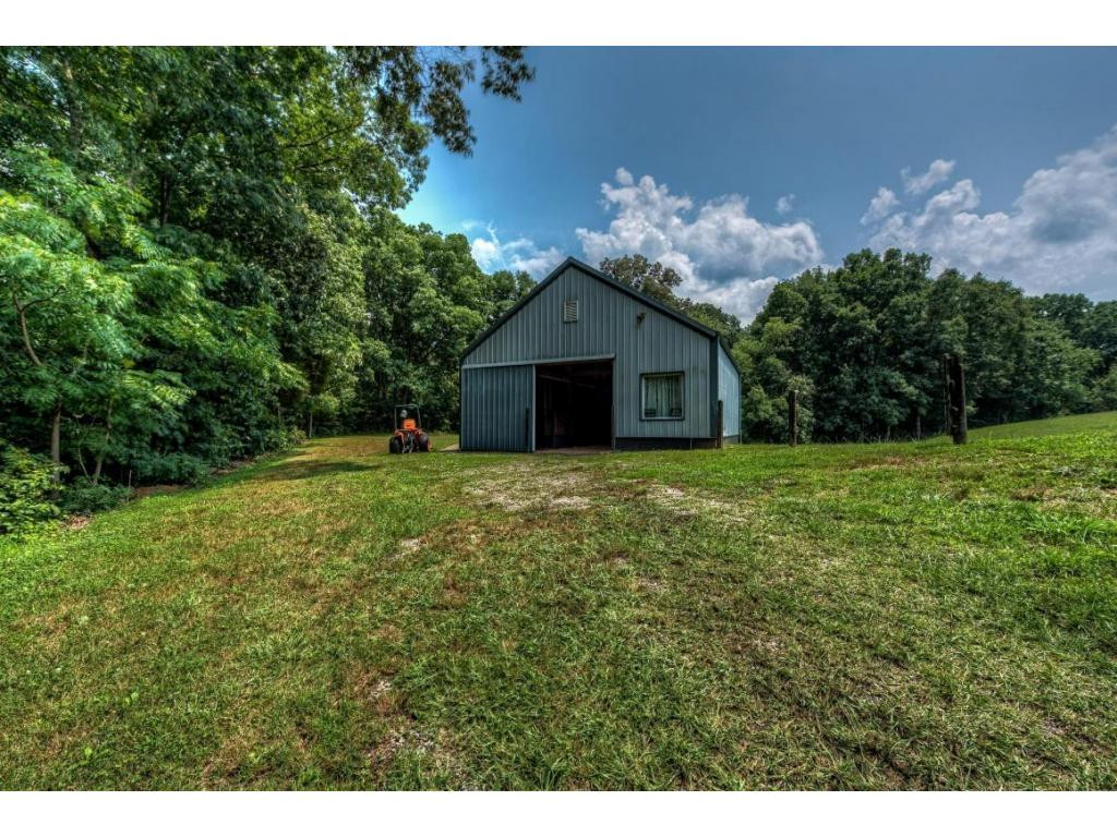 2220 Devault Bridge Road Piney Flats, TN 37686 - Photo 20 of 24 Photo 20