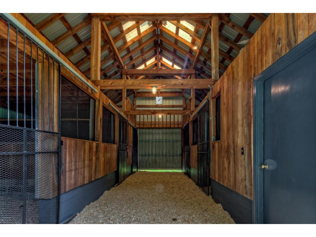 2220 Devault Bridge Road Piney Flats, TN 37686 - Photo 21 of 24 Photo 21