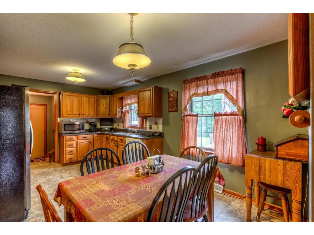 2220 Devault Bridge Road Piney Flats, TN 37686 - Photo 6 of 24 Photo 6