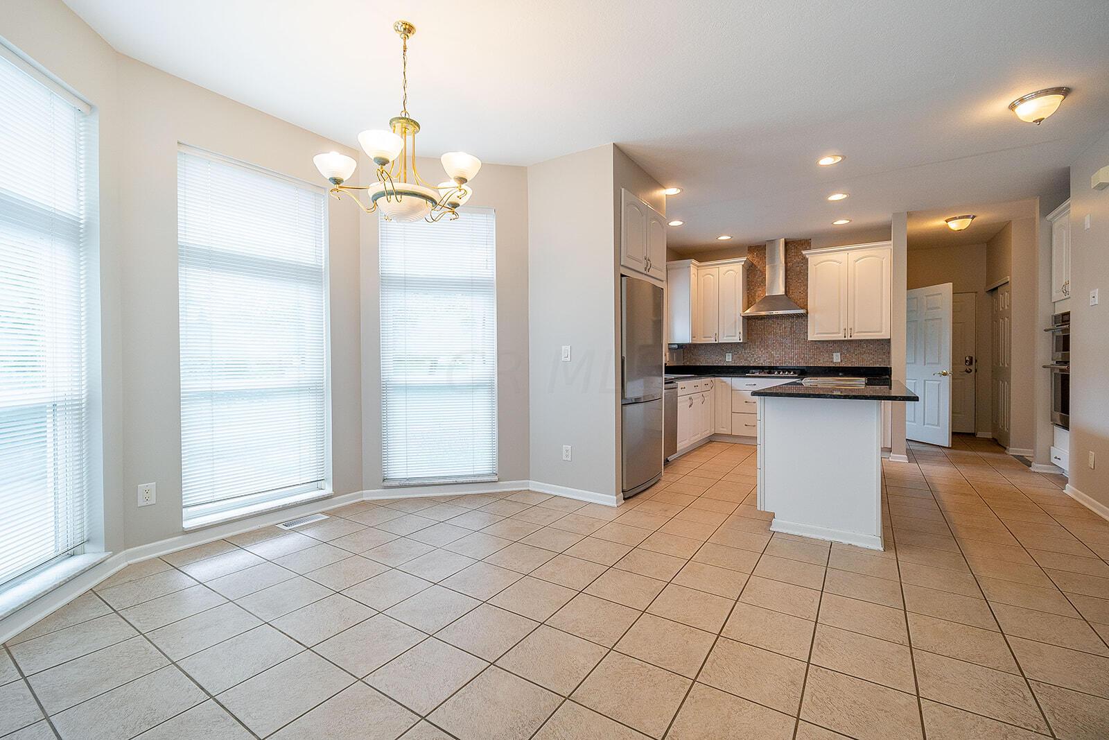 6263 Post Road Dublin, OH 43017 - Photo 19 of 79 Eating area into UPdated Kitchen