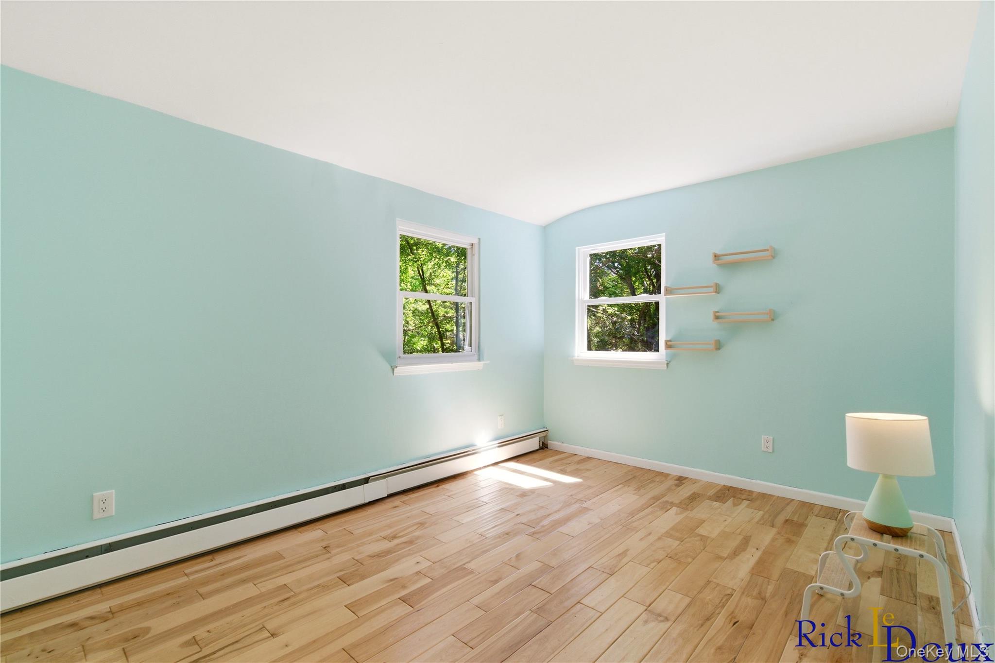 223 Old Post Road Port Jefferson, NY 11777 - Photo 19 of 30