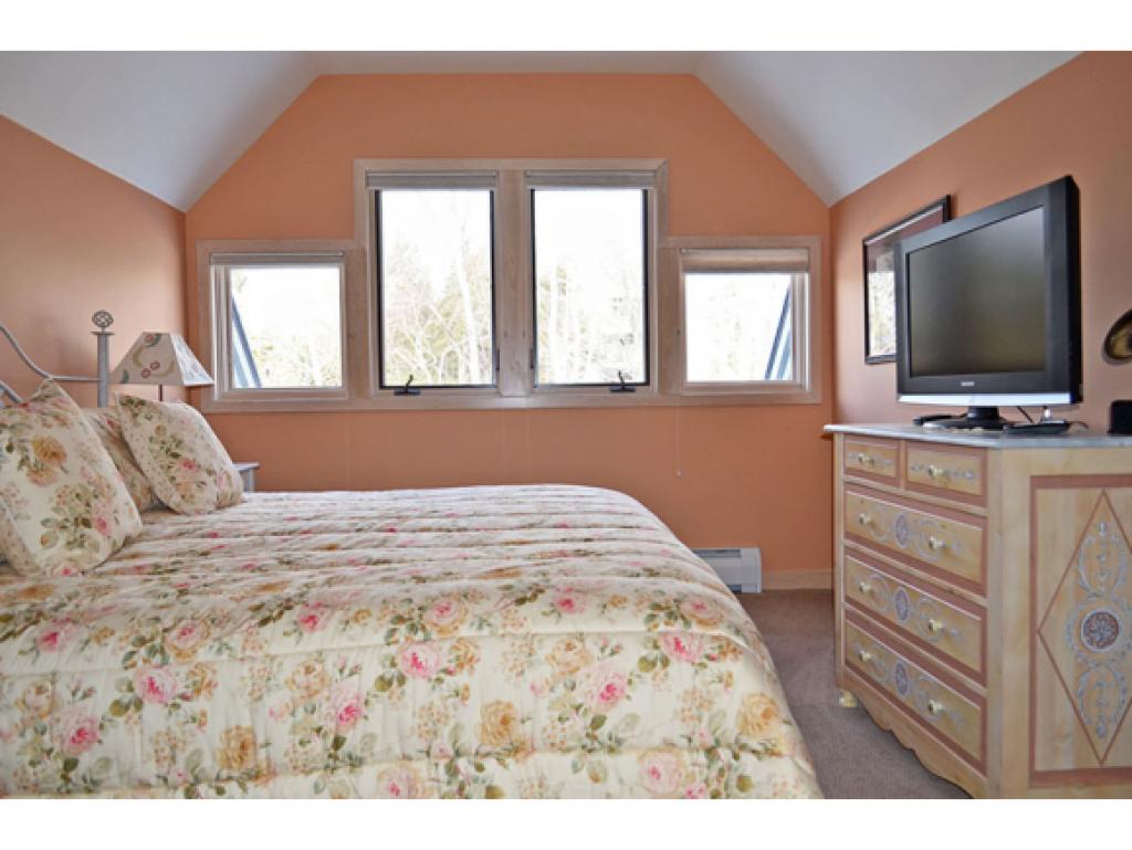 101 Ledgewood Road, Unit G7/G3 Ludlow, VT 05149 - Photo 12 of 21 Gallery Image 12