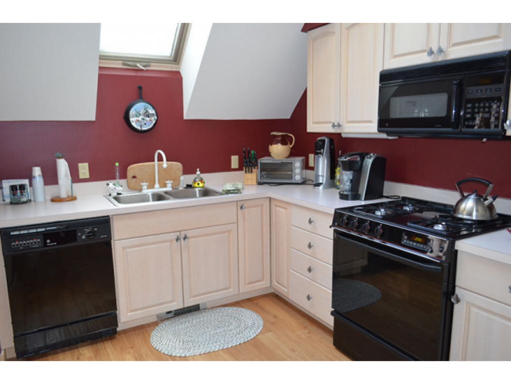 101 Ledgewood Road, Unit G7/G3 Ludlow, VT 05149 - Photo 10 of 21 Gallery Image 10
