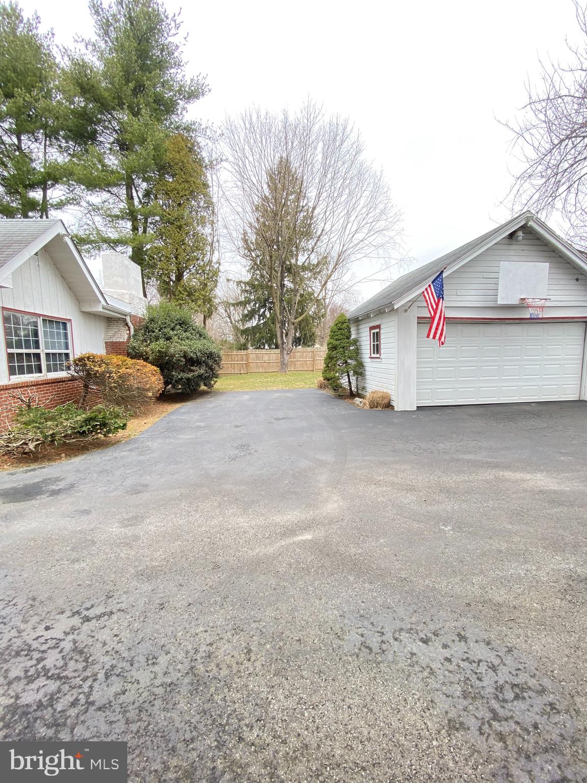 724 Brookhaven Road Wallingford, PA 19086 - Photo 5 of 51 Gallery Image 5