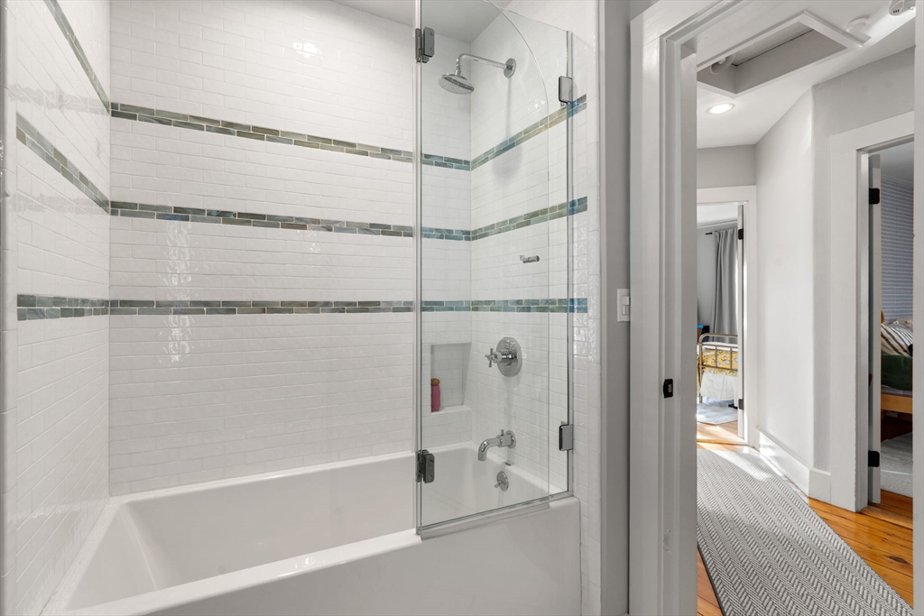 5 Elm Place Marblehead, MA 01945 - Photo 34 of 42