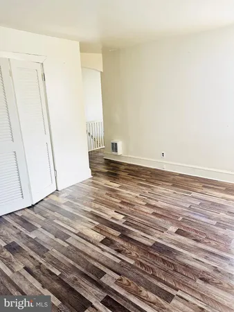 $1,000 | 202 Long Lane, Unit 3, Upper Darby, PA 19082