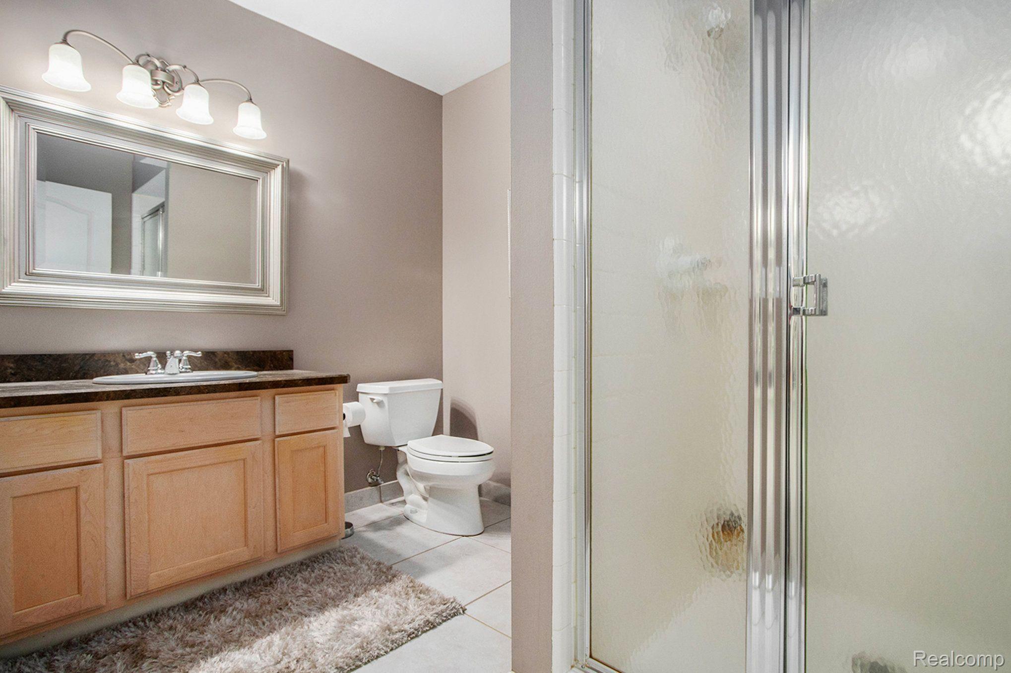 7907 Bridge Valley Clarkston, MI 48348 - Photo 42 of 62 Gallery Image 42