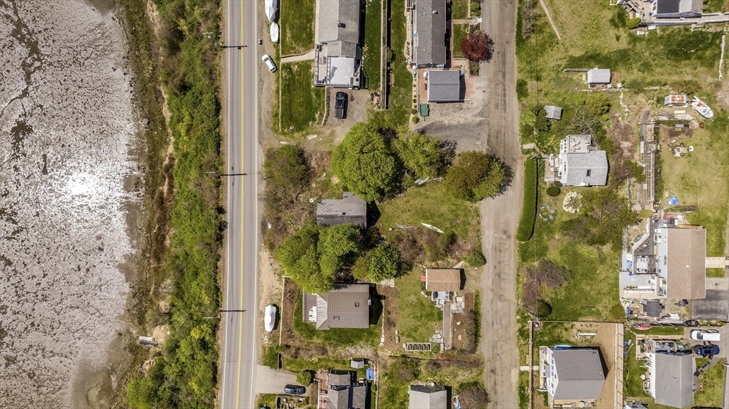 114 Little Neck Road Ipswich, MA 01938 - Photo 18 of 27