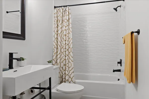 $590,000 | 895 Cherokee Blvd., Unit 105, Chattanooga, TN 37405