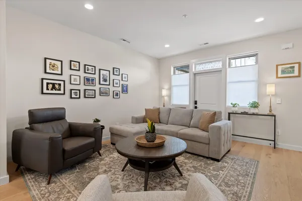 $590,000 | 895 Cherokee Blvd., Unit 105, Chattanooga, TN 37405