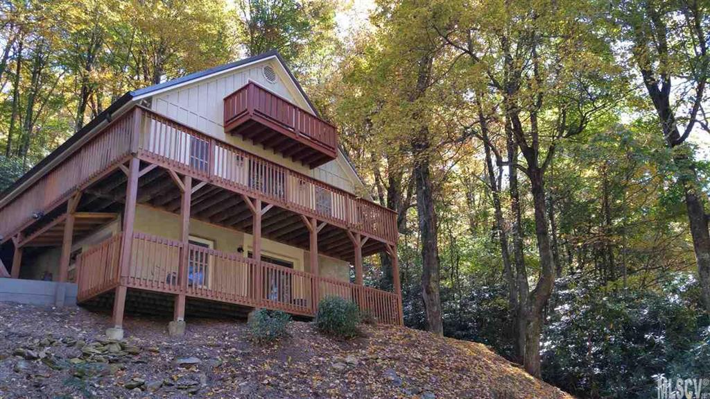 886 Niley Cook Road Blowing Rock, NC 28605 - Photo 2 of 24 Gallery Image 2