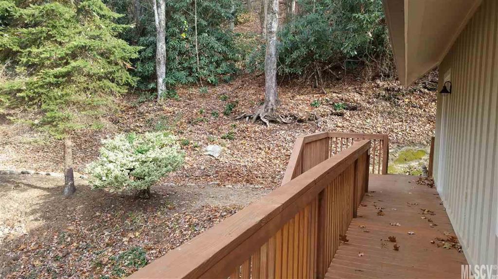 886 Niley Cook Road Blowing Rock, NC 28605 - Photo 12 of 24 Gallery Image 12