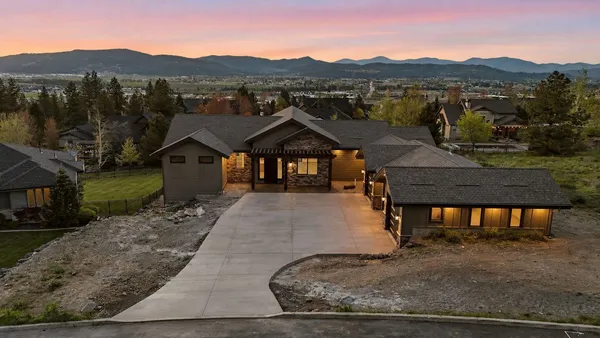 $2,395,000 | 238 North Legacy Ridge Drive, Liberty Lake, WA 99019