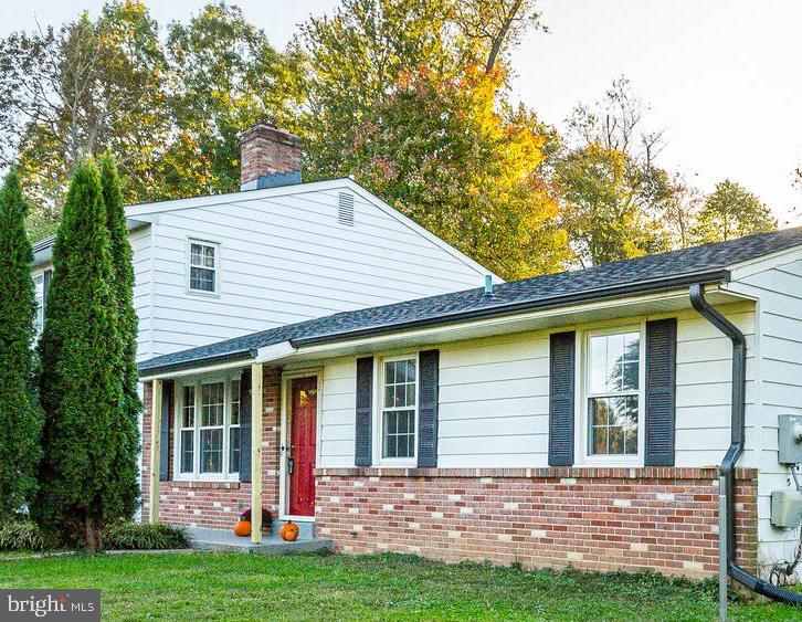 2332 Roxbury Mills Road Glenwood, MD 21738 - Photo 4 of 59 Classy brickwork