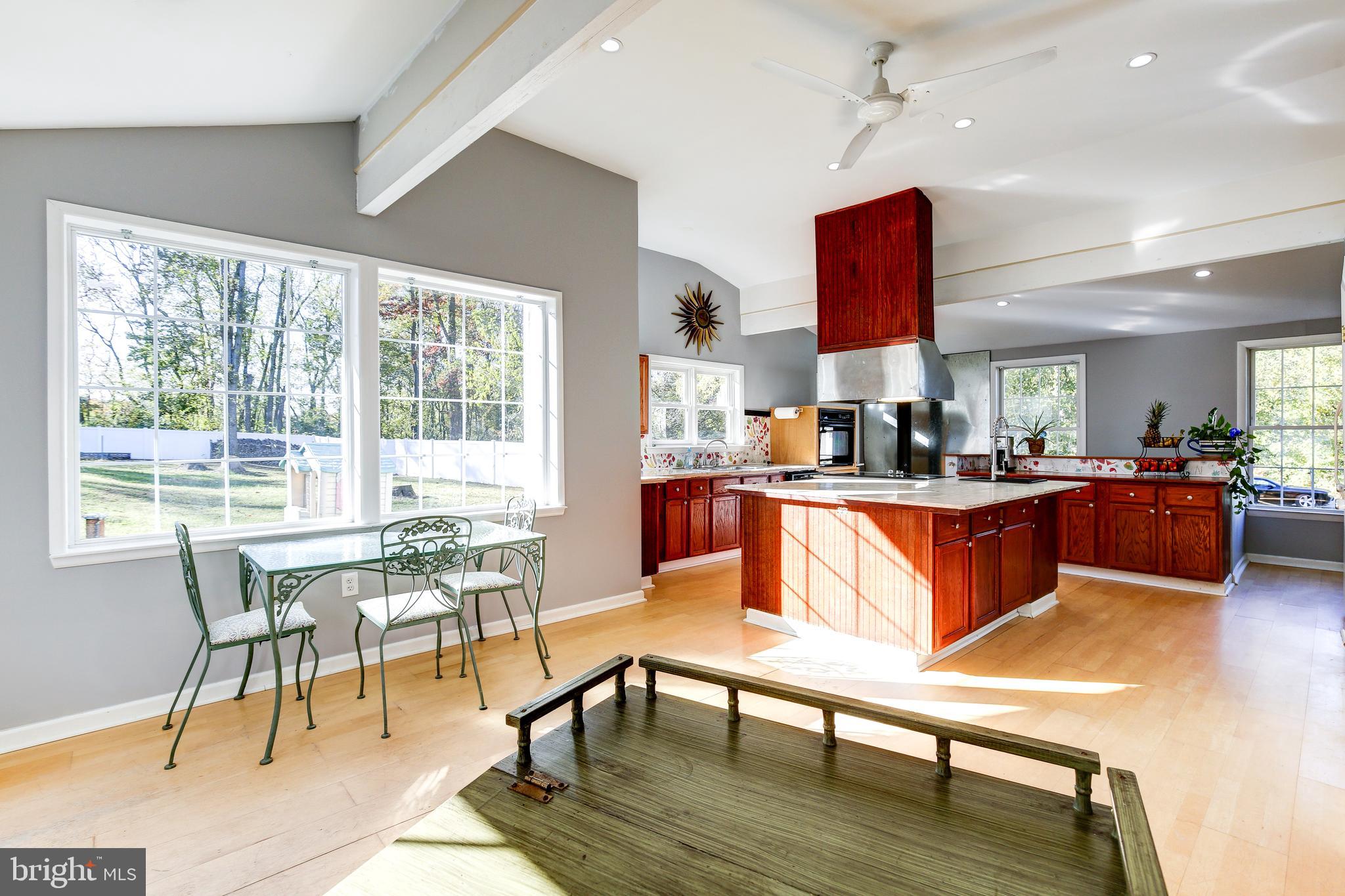 2332 Roxbury Mills Road Glenwood, MD 21738 - Photo 10 of 59 Eat in Kitchen, tons of NATURAL LIGHT