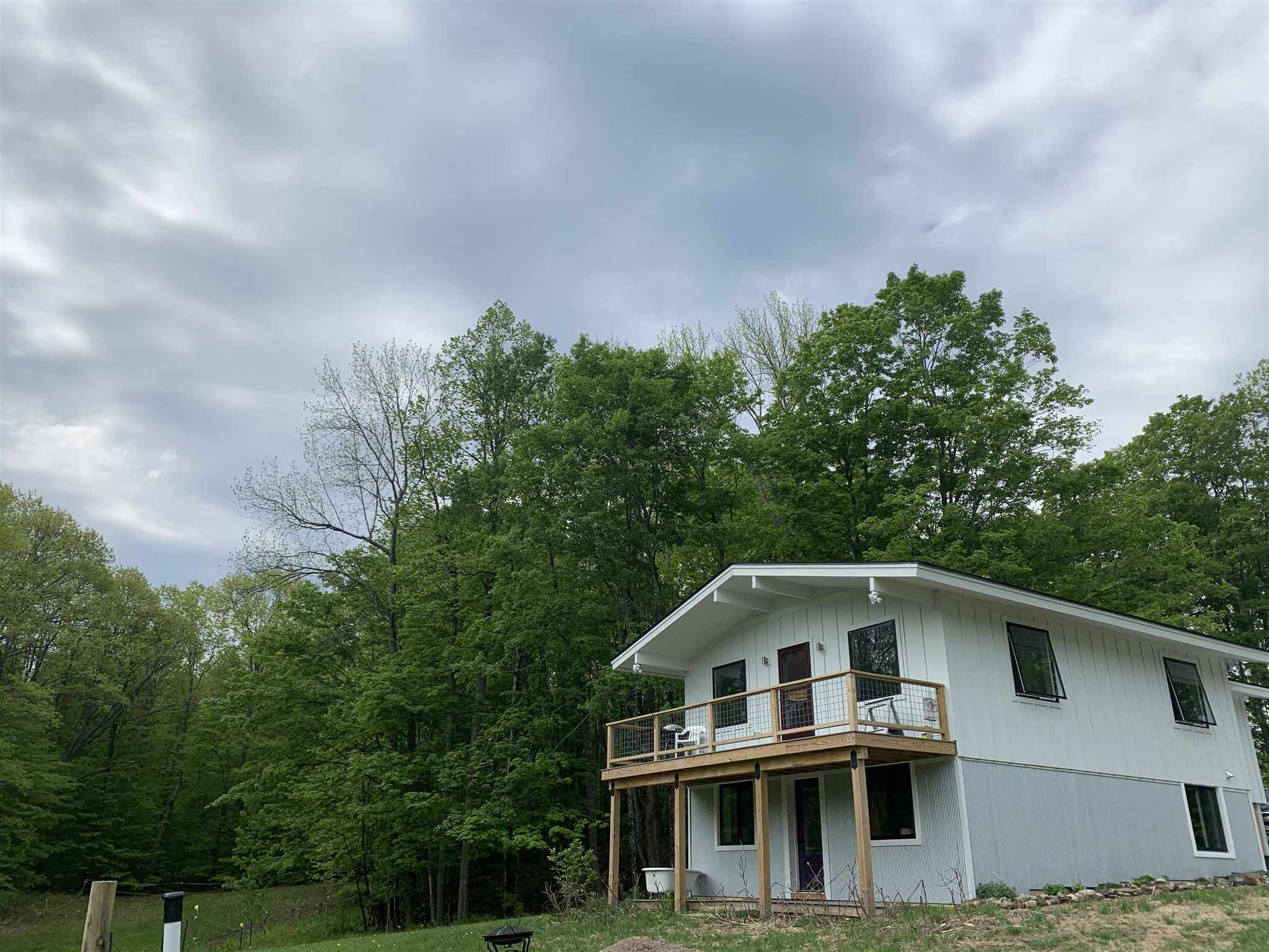 314 South Reading Road Cavendish, VT 05153 - Photo 3 of 26