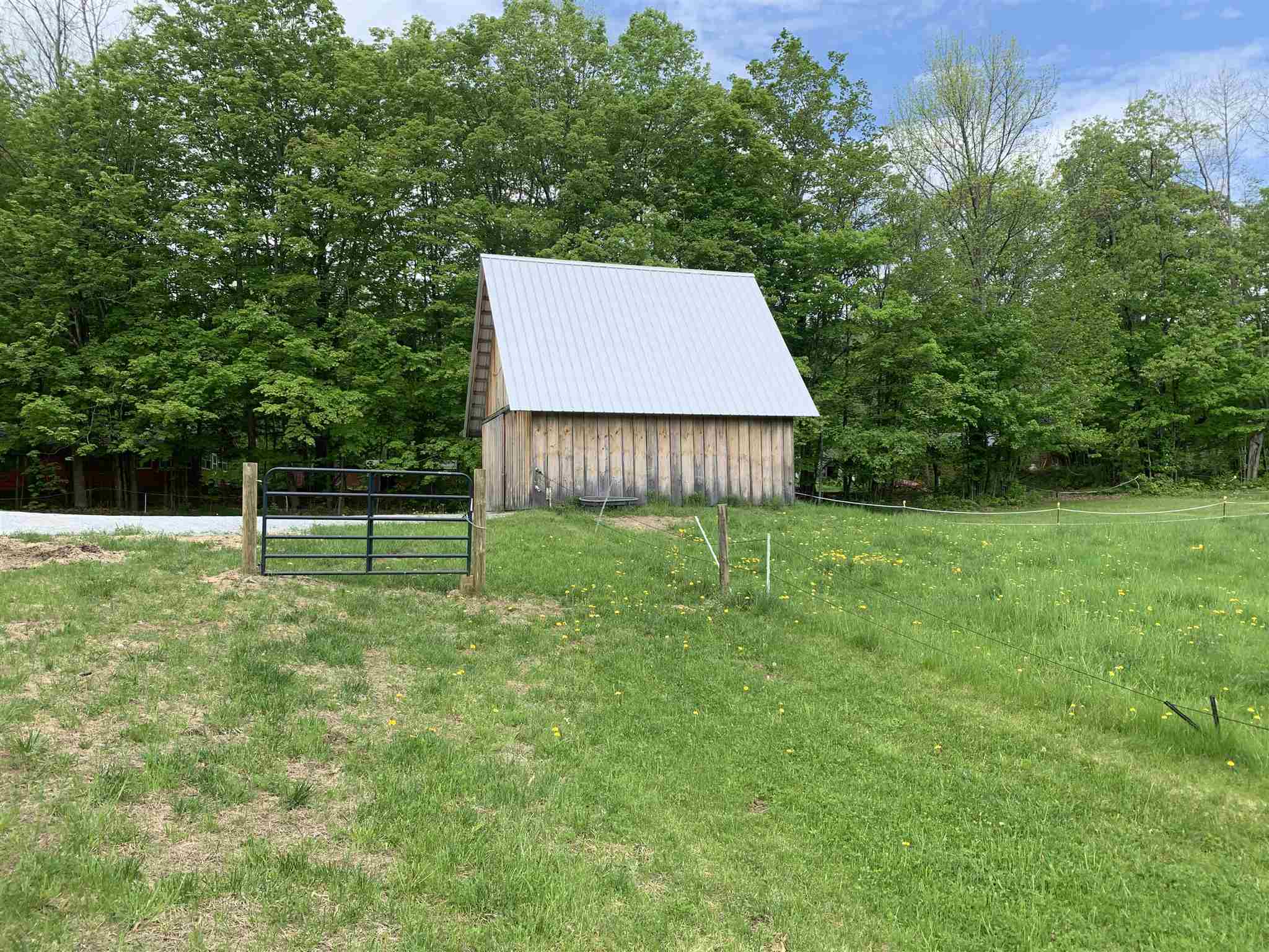 314 South Reading Road Cavendish, VT 05153 - Photo 21 of 26