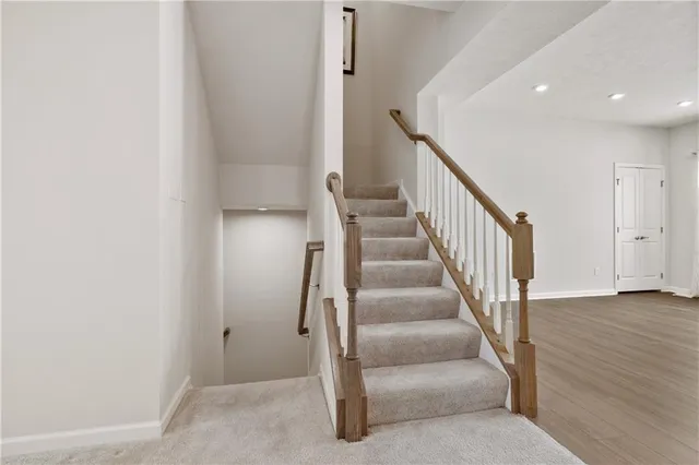 $379,900 | 3005 Lampl Lane, Jeannette, PA 15644