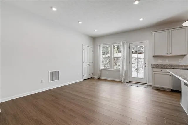 $379,900 | 3005 Lampl Lane, Jeannette, PA 15644