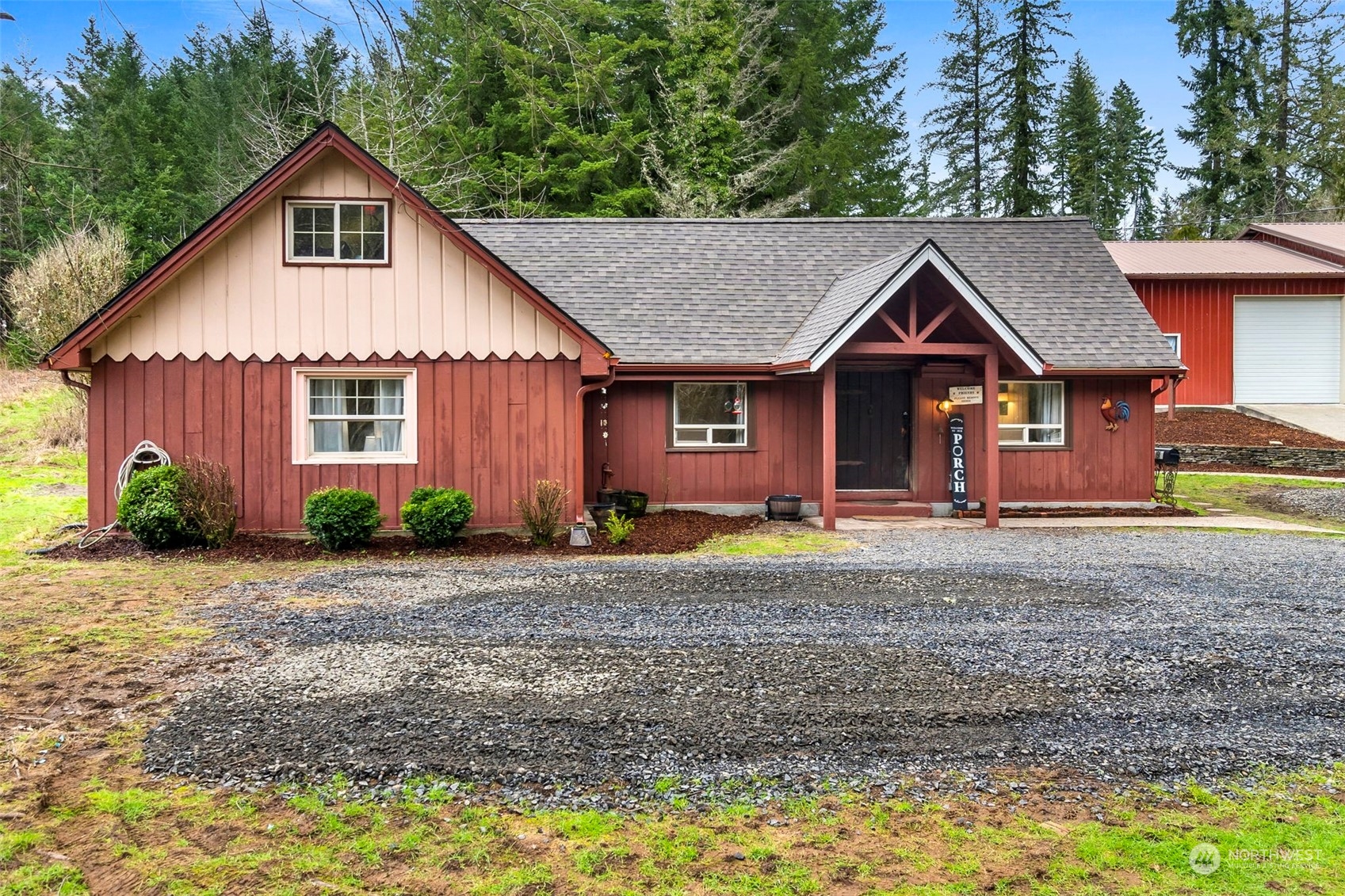 293 Logan Hill Road Chehalis, WA 98532 - Photo 24 of 36 a front view of a house with a yard