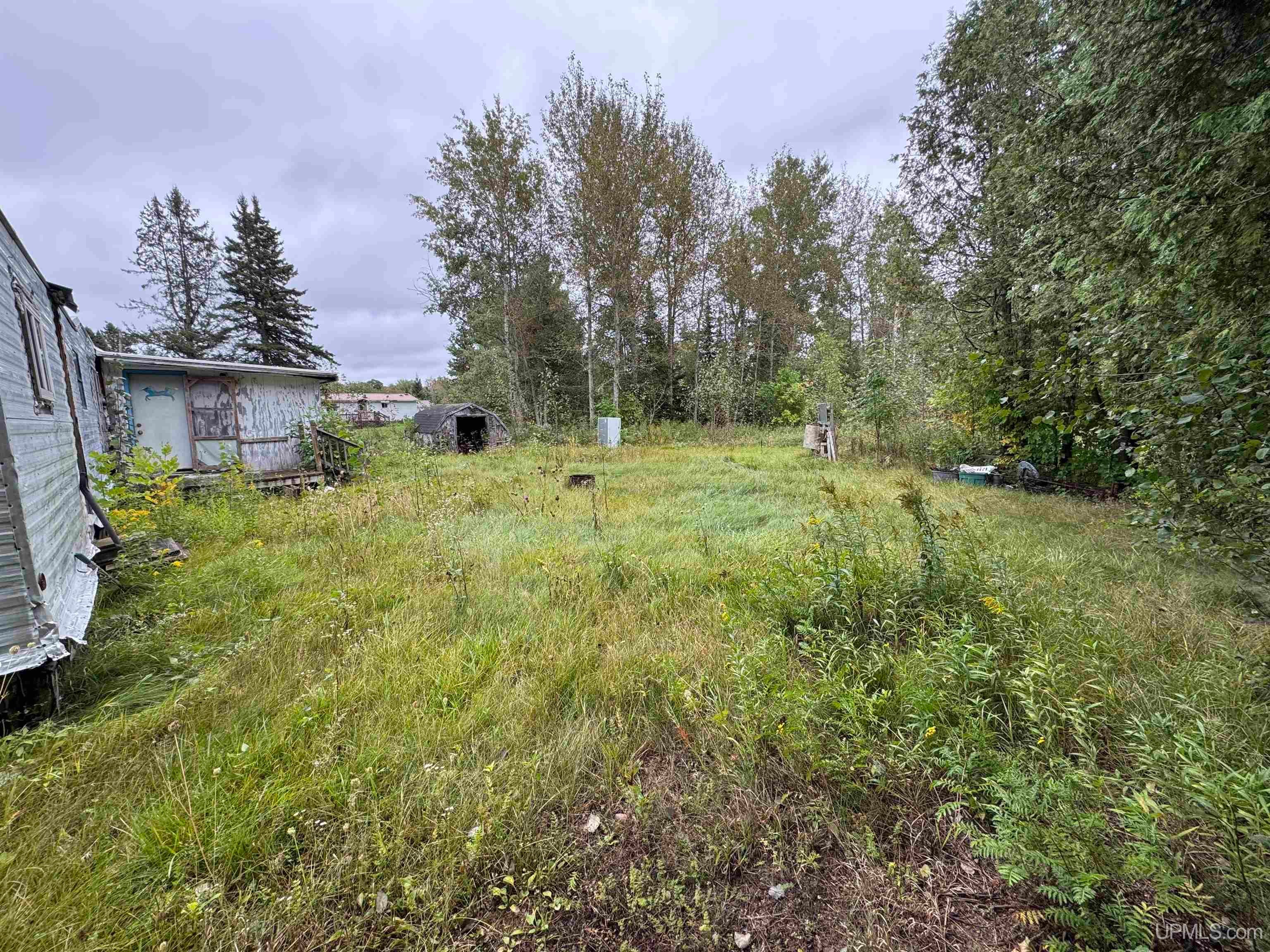 5939 Brampton 27.5 Road Gladstone, MI 49837 - Photo 8 of 10 Gallery Image 8