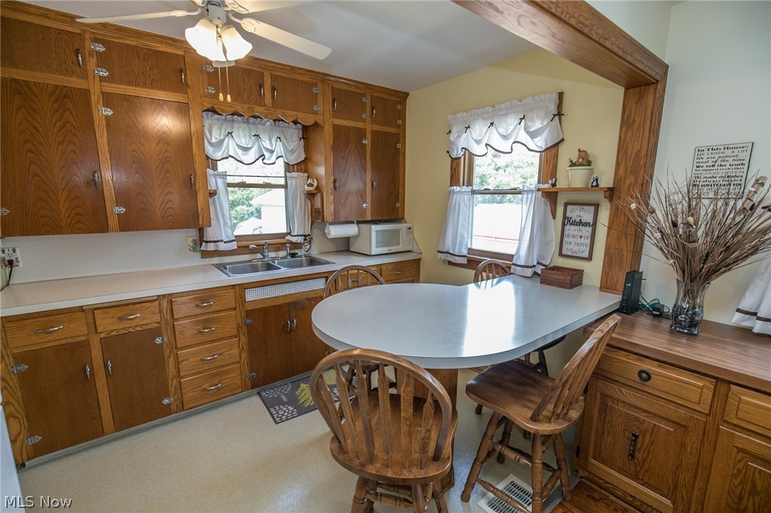 37 Sheldon Street Rittman, OH 44270 - Photo 4 of 30