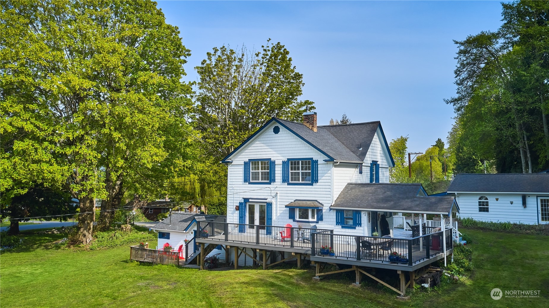 101 Goodman Road Point Roberts, WA 98281 - Photo 1 of 35 Gallery Image 1