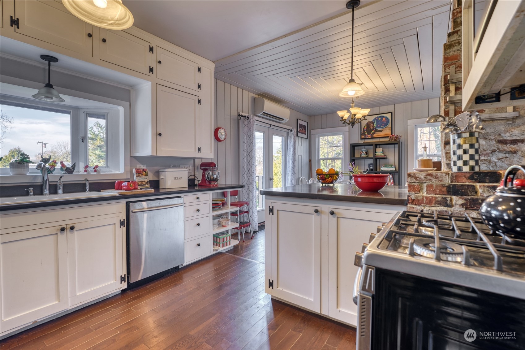 101 Goodman Road Point Roberts, WA 98281 - Photo 26 of 35 Gallery Image 26