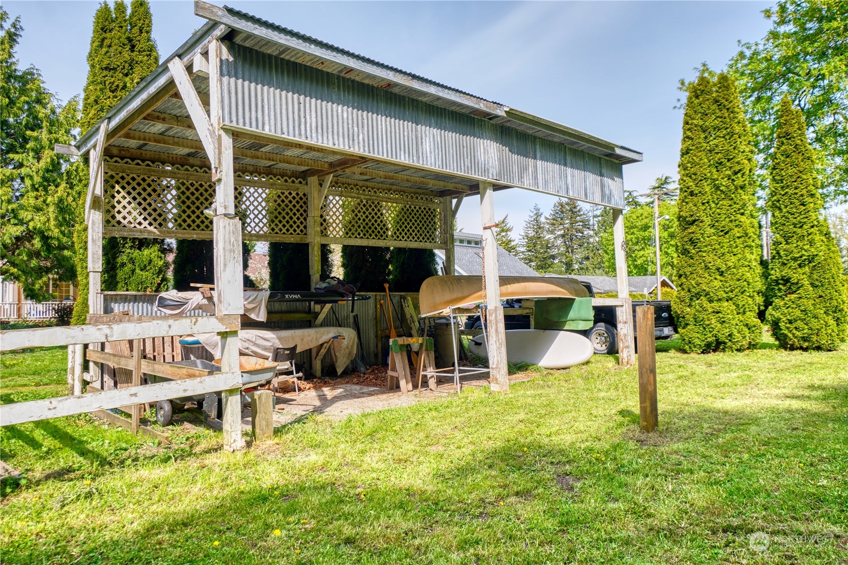 101 Goodman Road Point Roberts, WA 98281 - Photo 34 of 35 Gallery Image 34