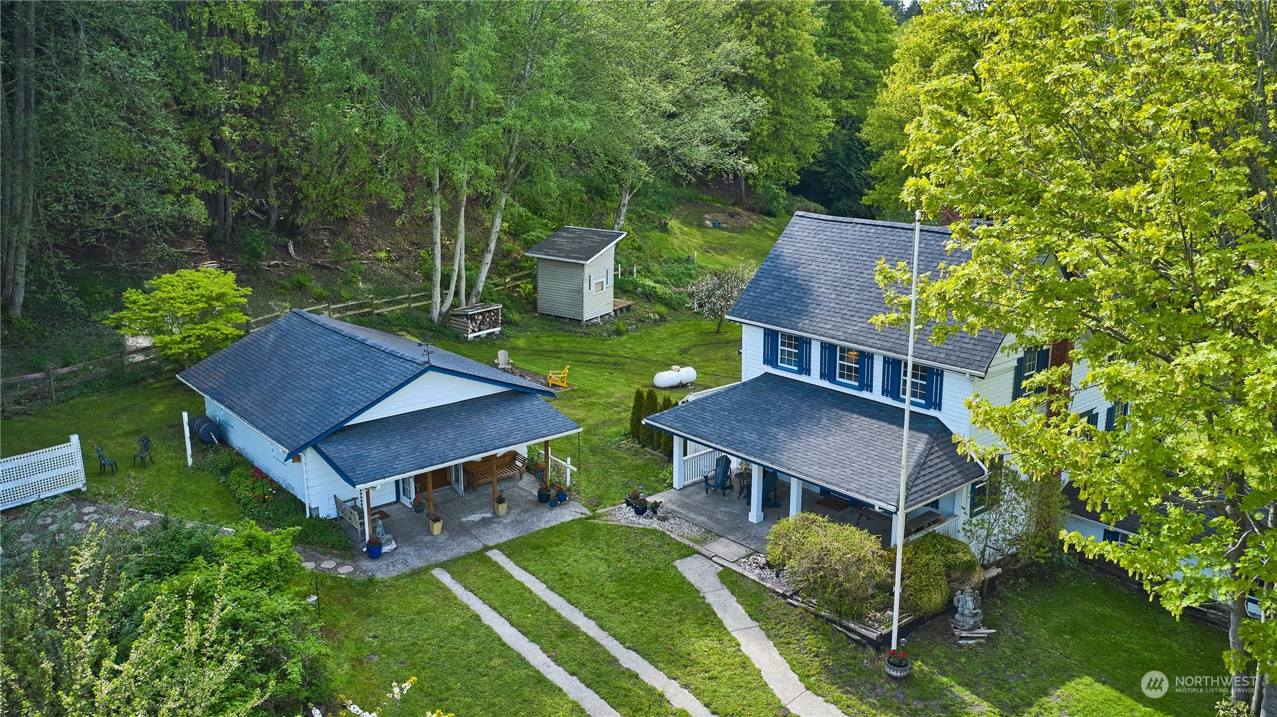 101 Goodman Road Point Roberts, WA 98281 - Photo 5 of 35 Gallery Image 5