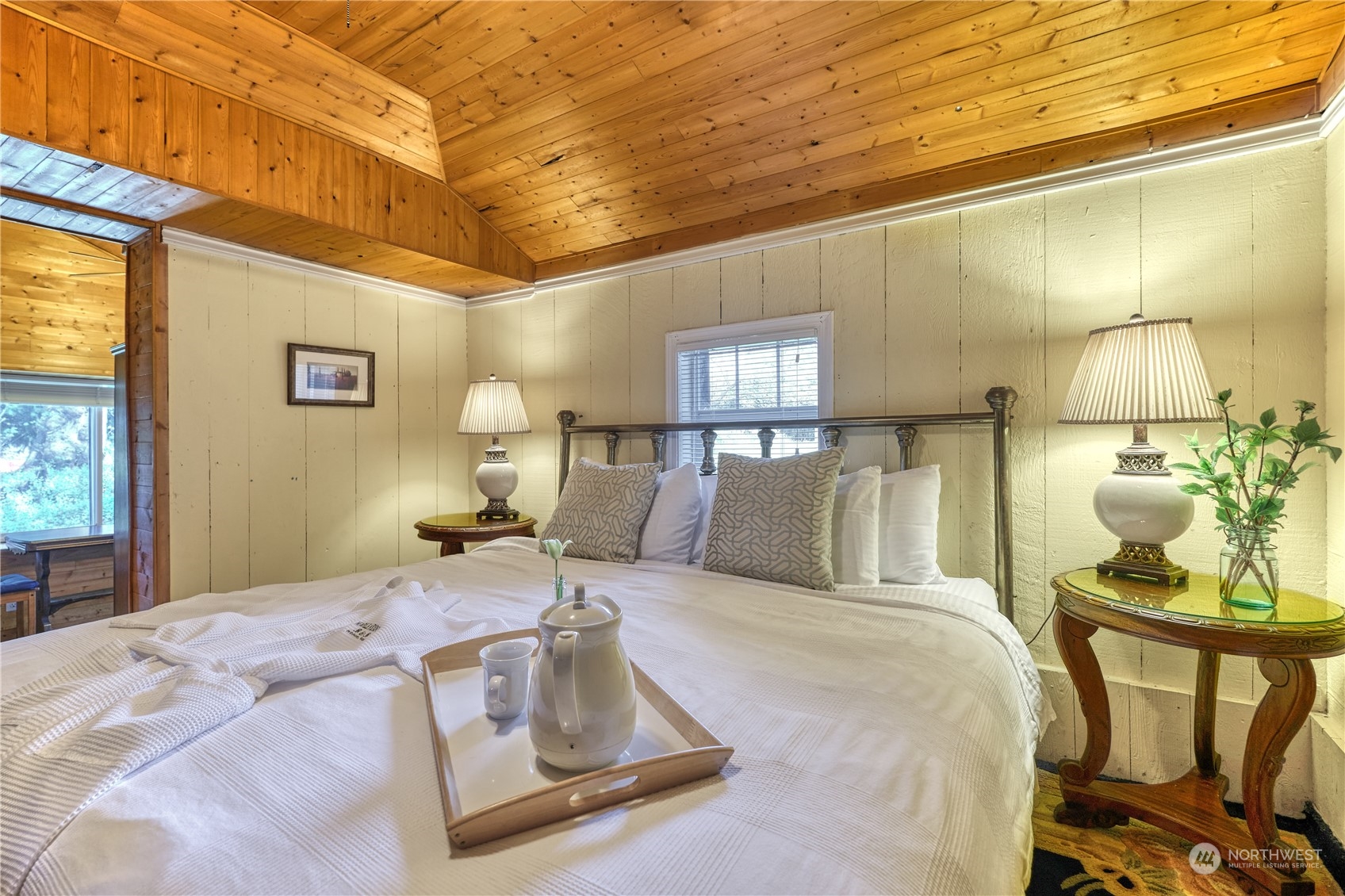 101 Goodman Road Point Roberts, WA 98281 - Photo 7 of 35 Gallery Image 7