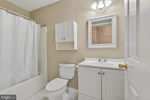 $450,000 | 11 Ancient Oak Drive, Lewes, DE 19958