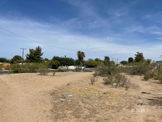 West St George Avenue Ridgecrest, CA 93555 - Photo 2 of 8