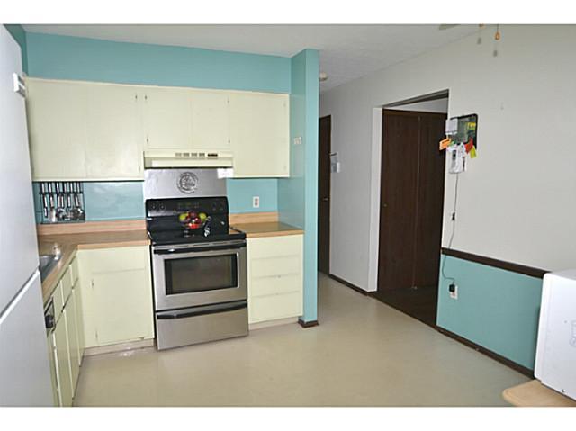 4985 Lyle Road Columbus, OH 43229 - Photo 4 of 15 Gallery Image 4