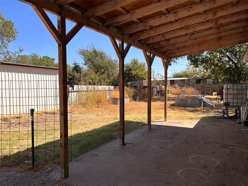 910 Plainview Road Seymour, TX 76380 - Photo 19 of 23 Gallery Image 19