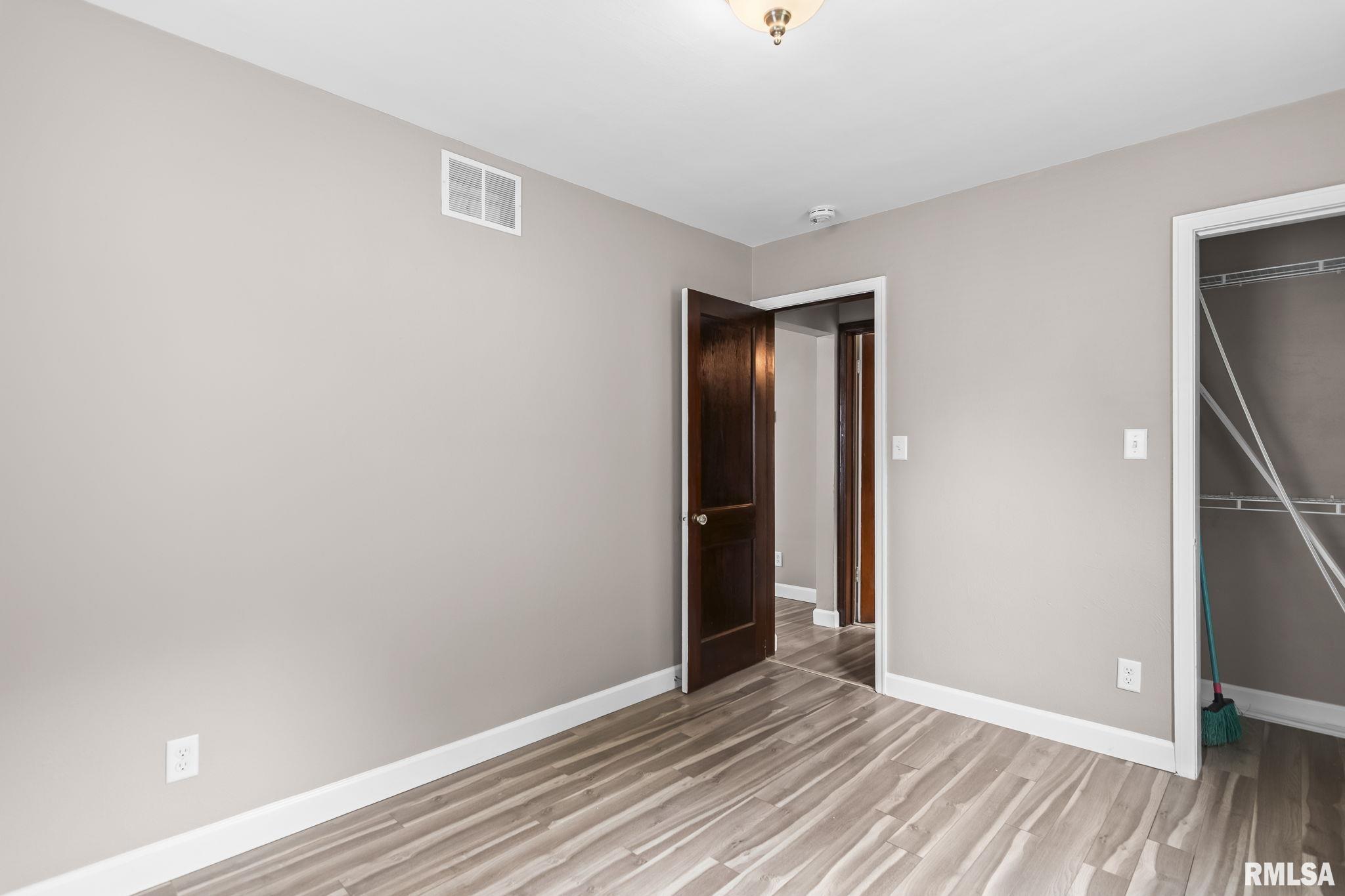 1709 North 20th Street Springfield, IL 62702 - Photo 12 of 20 Gallery Image 12