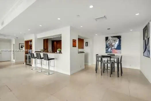 $13,500 | 151 Crandon Boulevard, Unit 525, Key Biscayne, FL 33149