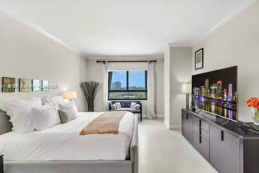 $13,500 | 151 Crandon Boulevard, Unit 525, Key Biscayne, FL 33149