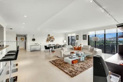 151 Crandon Boulevard, Unit 525 Key Biscayne, FL 33149 - Photo 4 of 42