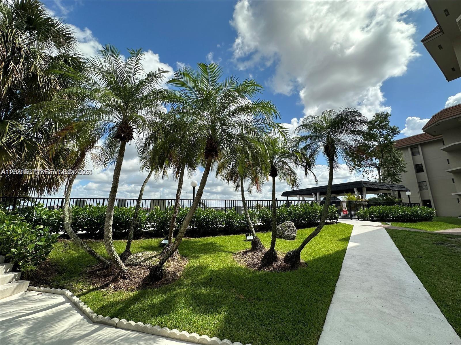 601 Ives Dairy Road, Unit 4018 Miami, FL 33179 - Photo 57 of 61
