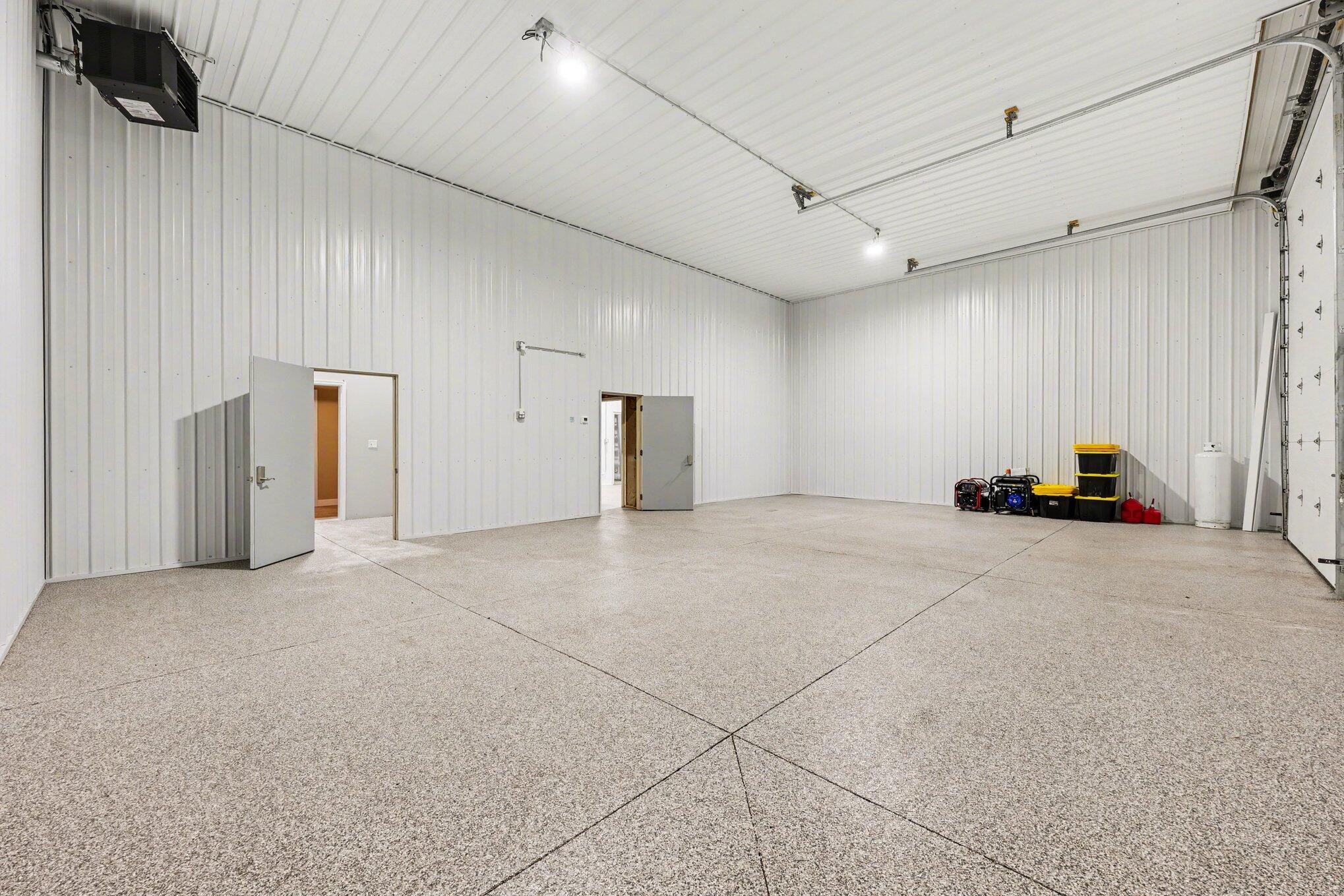 6850 Wooster Road Jackson, MI 49201 - Photo 20 of 26 017_file_1020